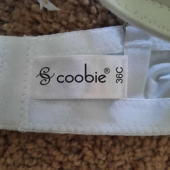 NWT Coobie 36 C Bra..  Padded Underwire, removable straps. - Picture 3 of 4